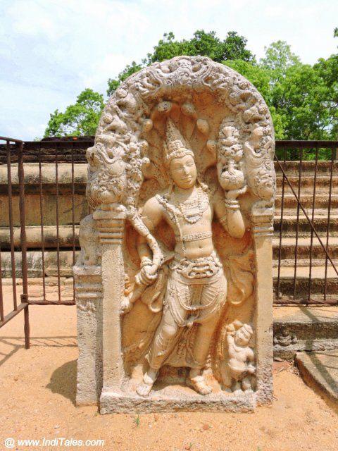 The Cultural Triangle & Ancient Kingdoms